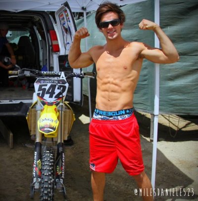 SURPRISE PACK 3DB-os Fiú Boxer Csomag