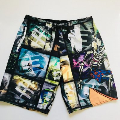 SURFER SHORT